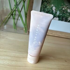 Hydra Vizor Broad Spectrum SPF 15 Sunscreen Hand Cream 40ml